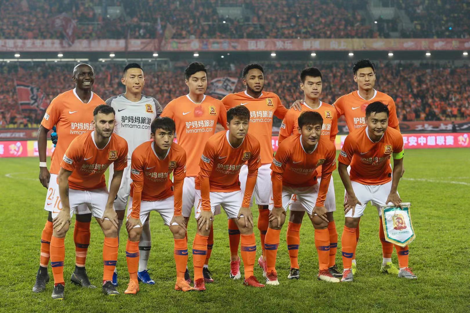 个球员在团 个球员在团