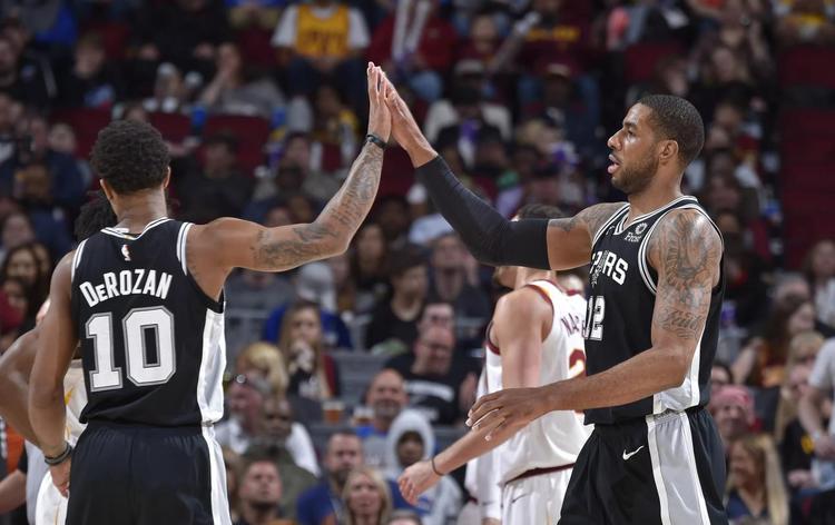 在五周年迎 在五周年迎